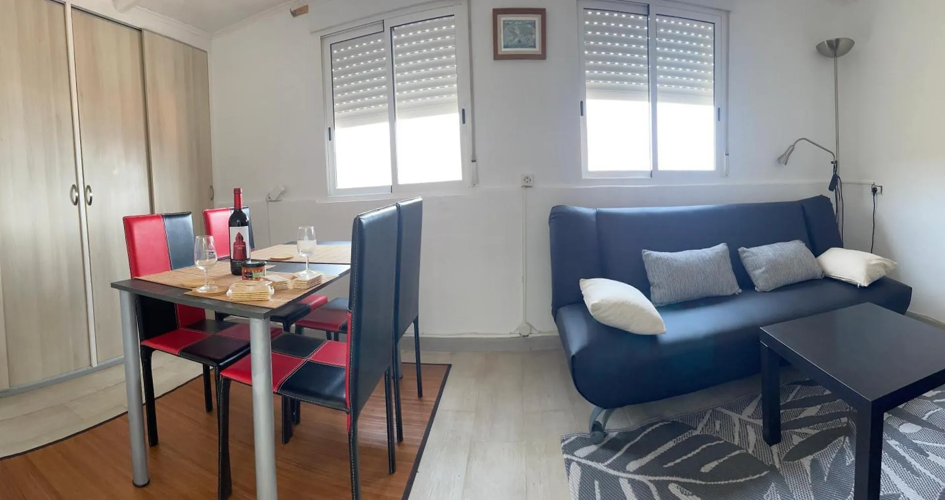 PájaraPenthouse Maines View公寓